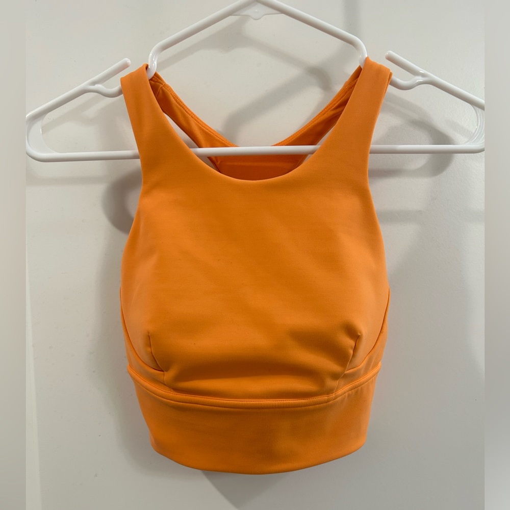 Lululemon Athletica Wunder Train Longline Bra Sz 4 Medium Support C/D Cup Orange